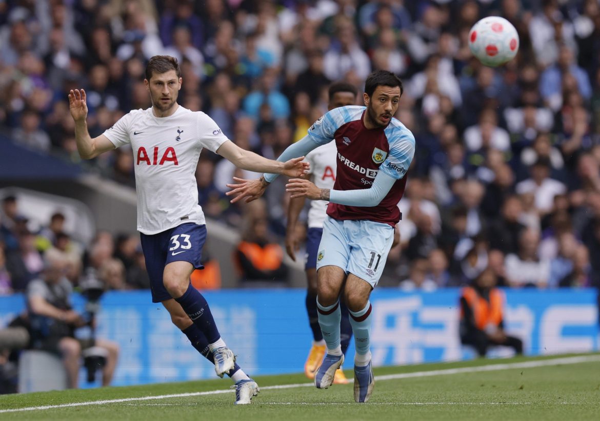 Everton given green light to sign McNeil