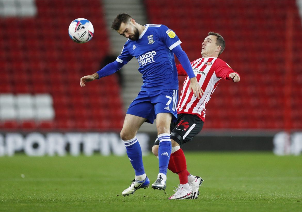 SAFC fans slam Scowen comments