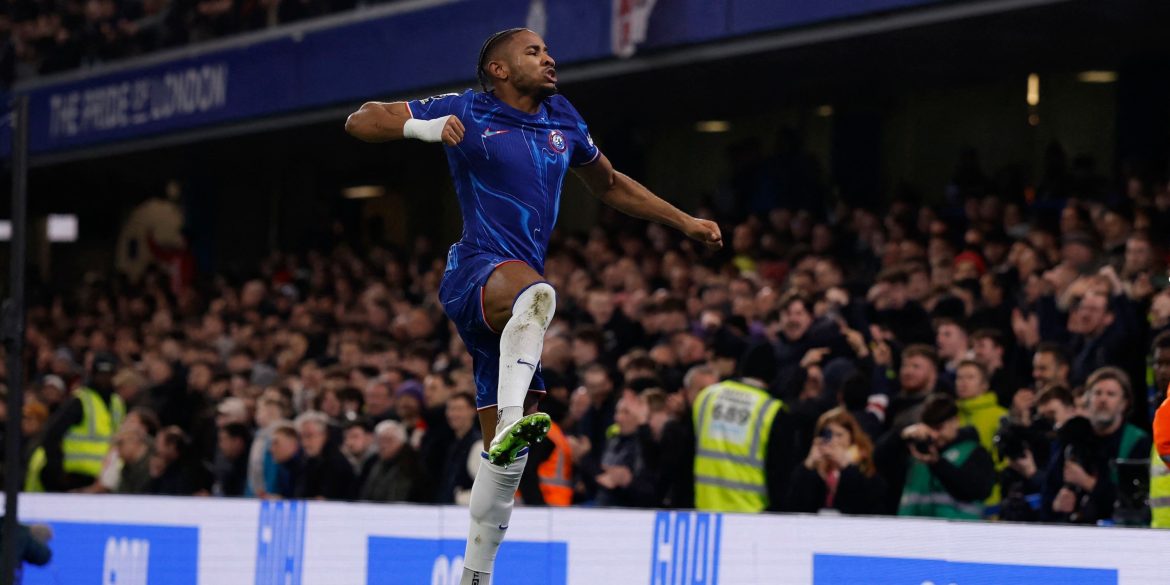 Chelsea now in negotiations to swap Nkunku for £67m "beautiful footballer"