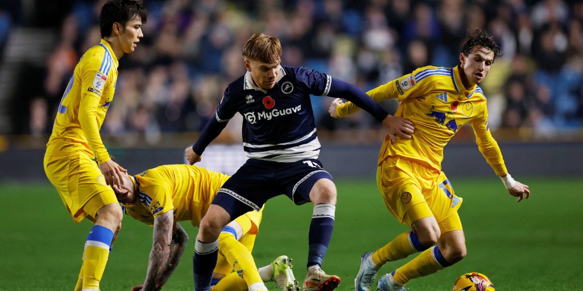 Worse than Aaronson: Farke must ditch 4/10 Leeds man who lost 80% duels