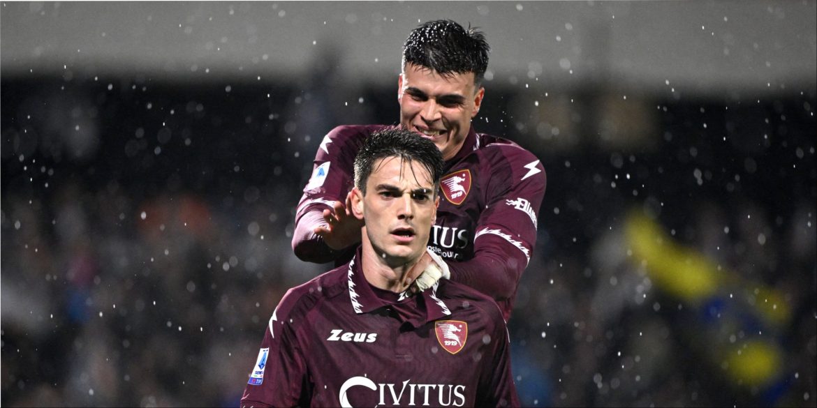 Celtic gifted chance to sign £10k-p/w ace as rival suitor drops out of race